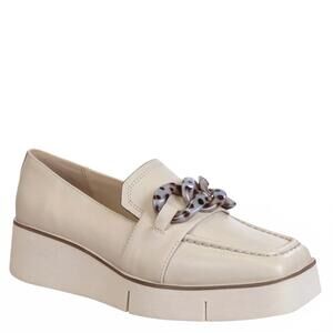 NEW NAKED FEET women's privy loafer in chamios
